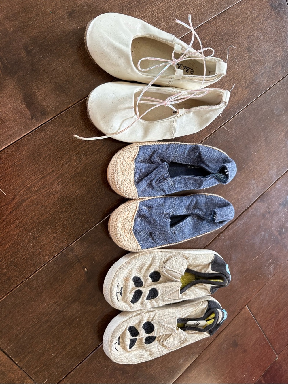 Kids bundle of shoes